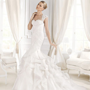 La Sposa by Pronovias Wedding Dress Inda